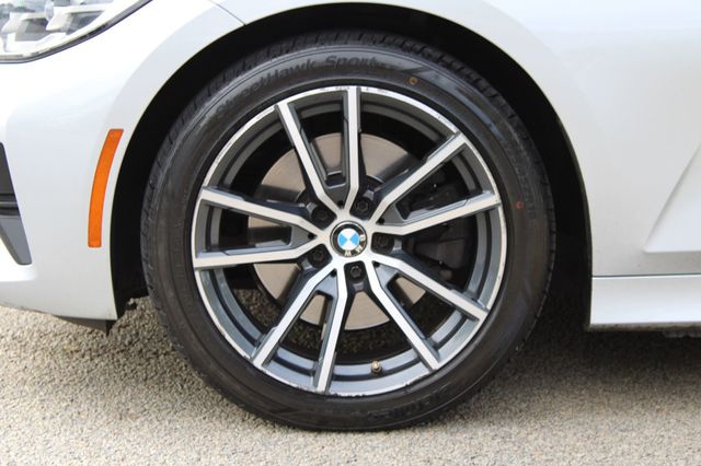2019 BMW 3 Series 330i - 22928943 - 36