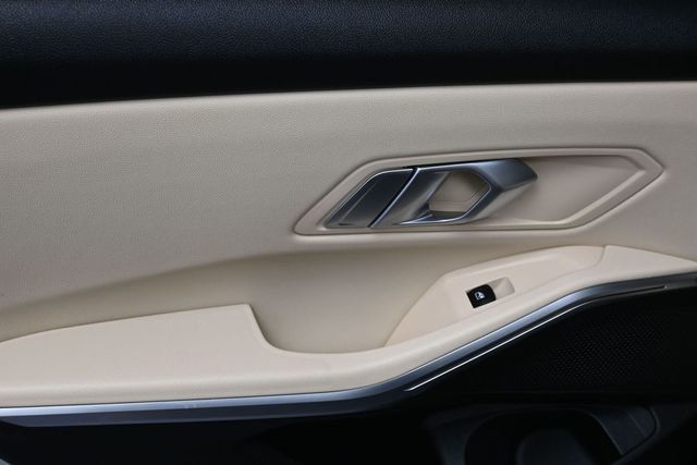 2019 BMW 3 Series 330i - 23038684 - 9