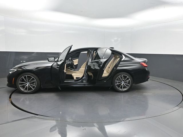 2019 BMW 3 Series 330i - 23038684 - 37
