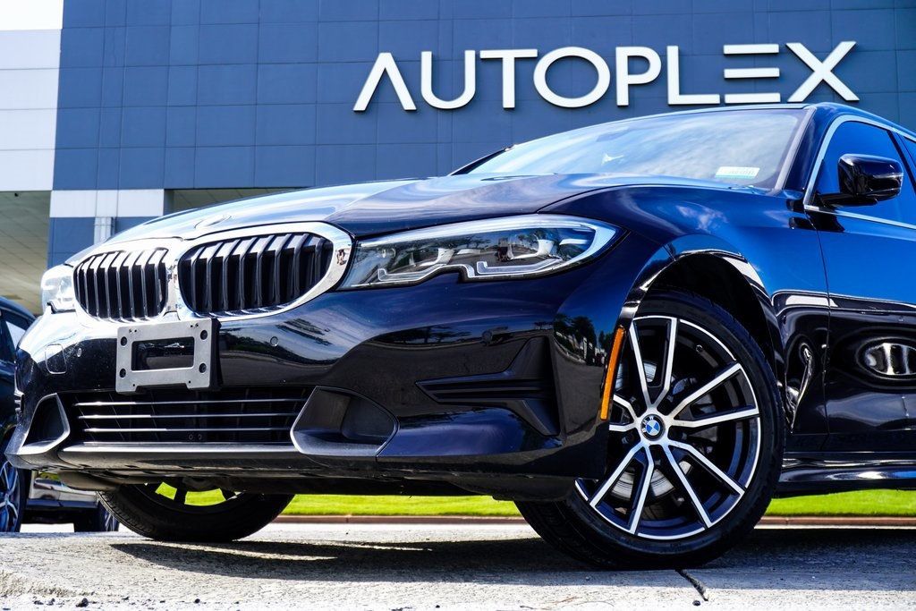 2019 Bmw 330i Sedan photo 2