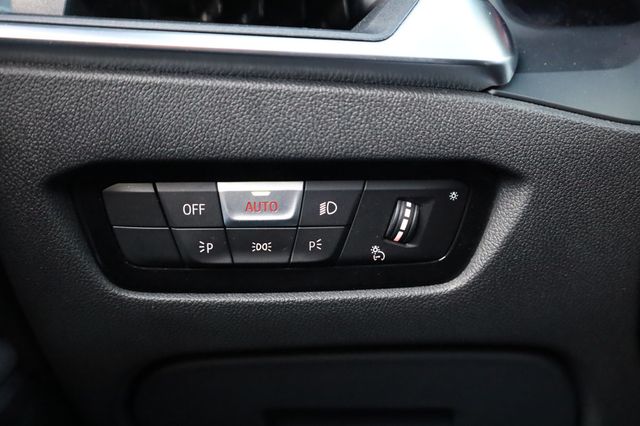 2019 BMW 3 Series 330i - 22972437 - 29