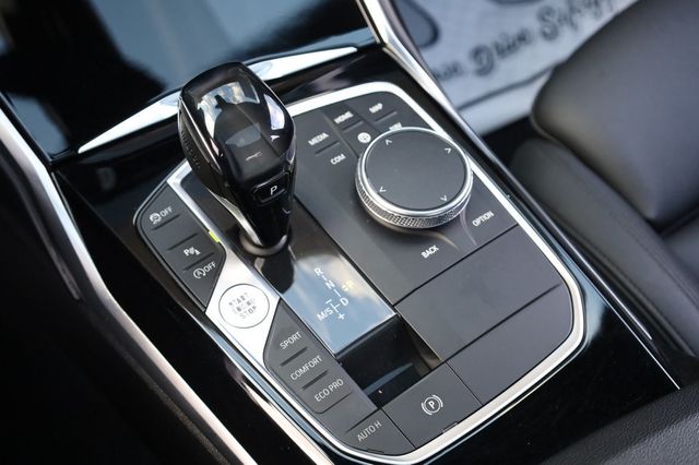 2019 BMW 3 Series 330i - 22972437 - 37