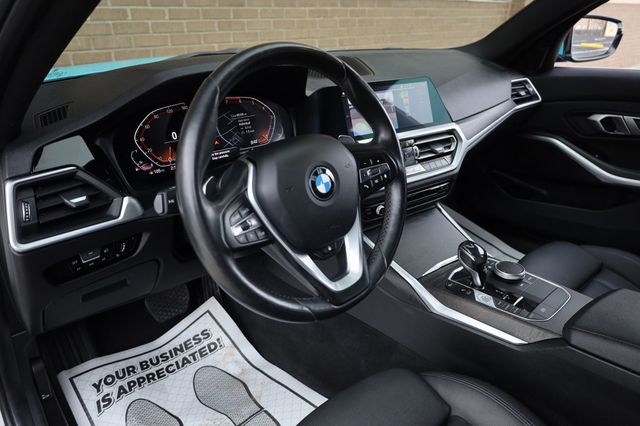 2019 BMW 3 Series 330i - 22972438 - 13
