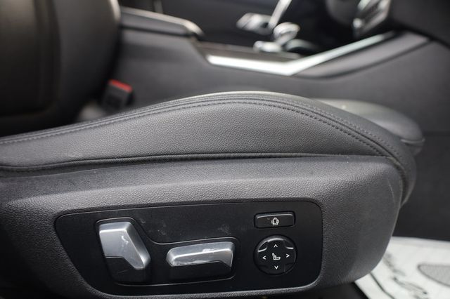 2019 BMW 3 Series 330i - 22972438 - 28