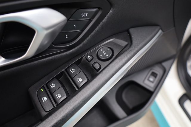 2019 BMW 3 Series 330i - 22972438 - 34