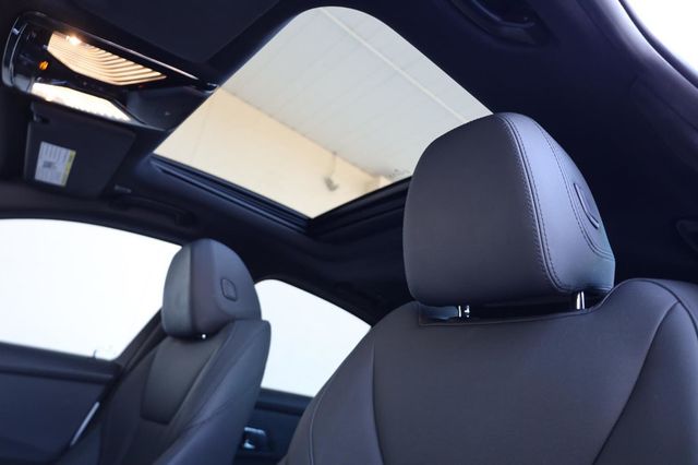 2019 BMW 3 Series 330i - 23015939 - 16