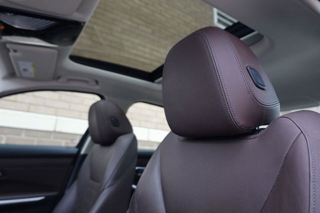 2019 BMW 3 Series 330i - 23093849 - 18
