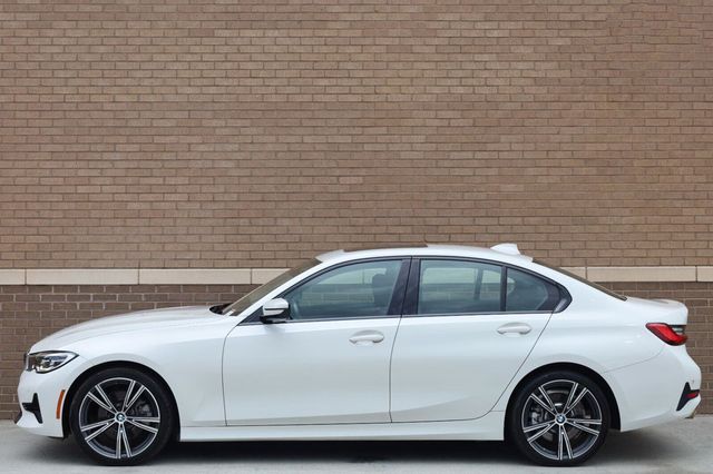 2019 BMW 3 Series 330i - 23093849 - 1
