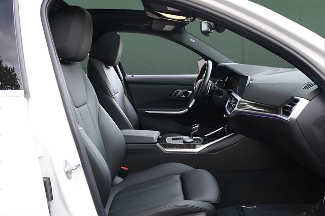 2019 BMW 3 Series 330i - 23038547 - 20