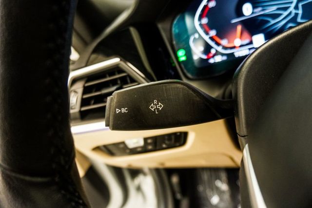 2019 BMW 3 Series 330i - 23045878 - 18