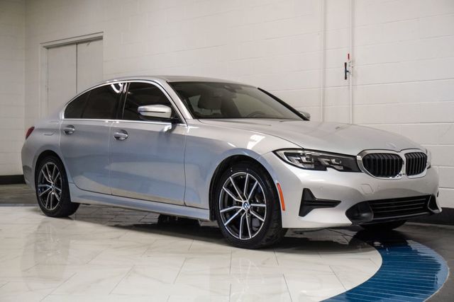 2019 BMW 3 Series 330i - 23045878 - 4