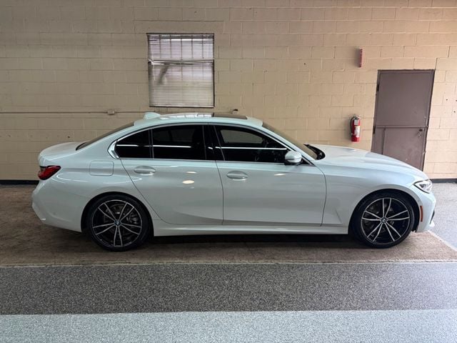 2019 BMW 3 Series 330i - 23058341 - 1