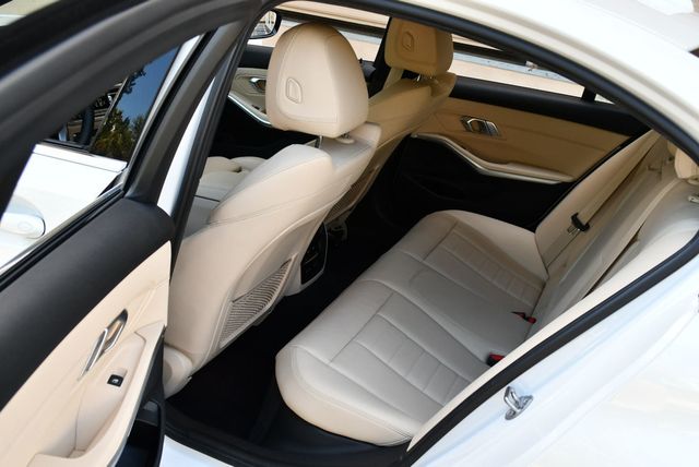 2019 BMW 3 Series 330i Sedan W/Luxury and Convenience Packages - 23072047 - 13