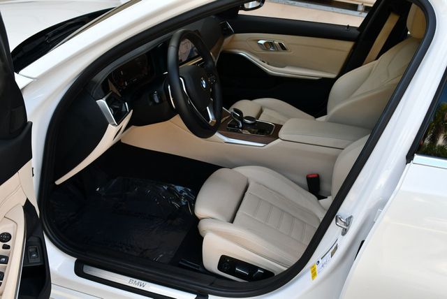 2019 BMW 3 Series 330i Sedan W/Luxury and Convenience Packages - 23072047 - 37