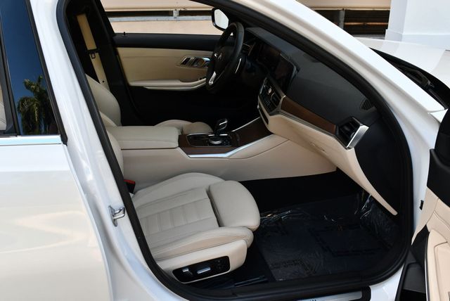 2019 BMW 3 Series 330i Sedan W/Luxury and Convenience Packages - 23072047 - 39