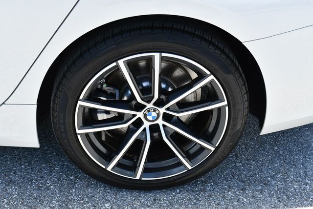 2019 BMW 3 Series 330i Sedan W/Luxury and Convenience Packages - 23072047 - 54