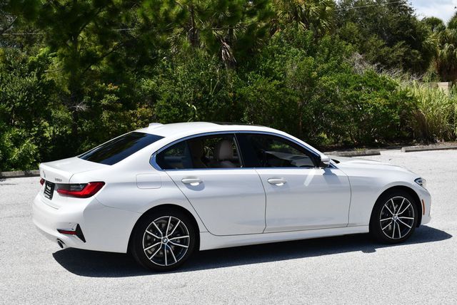 2019 BMW 3 Series 330i Sedan W/Luxury and Convenience Packages - 23072047 - 5