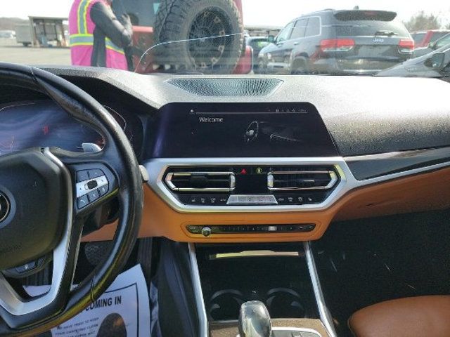2019 BMW 3 Series 330i xDrive - 22994047 - 2