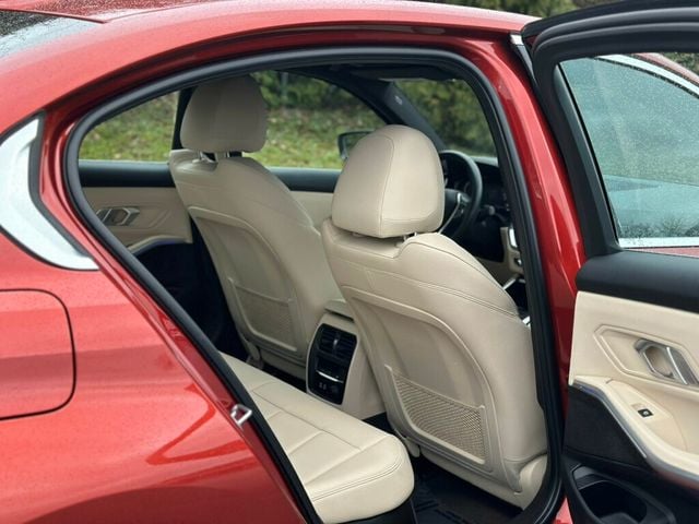 2019 BMW 3 Series 330i xDrive - 22958008 - 22