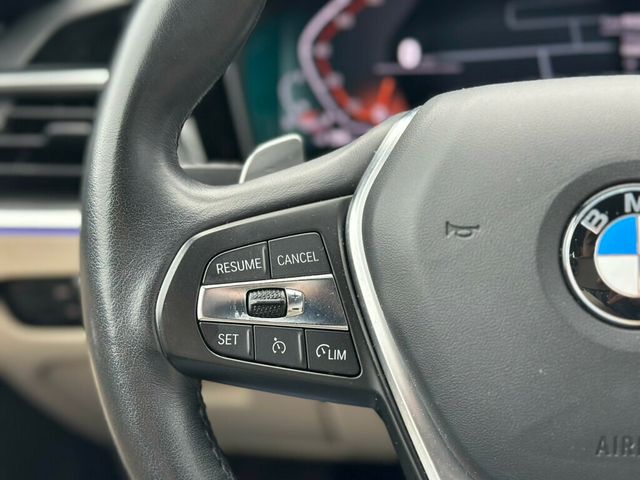 2019 BMW 3 Series 330i xDrive - 22958008 - 29