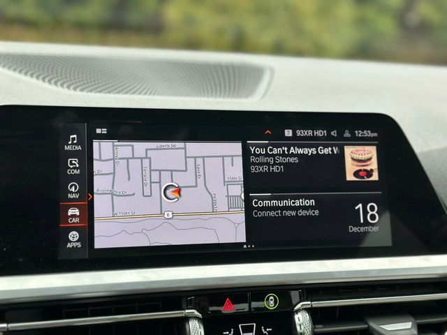 2019 BMW 3 Series 330i xDrive - 22958008 - 32