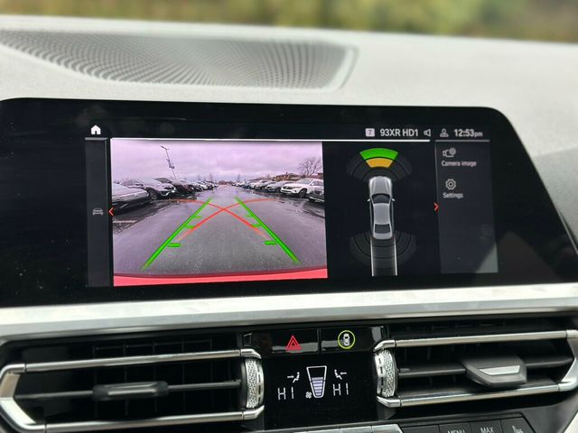 2019 BMW 3 Series 330i xDrive - 22958008 - 34