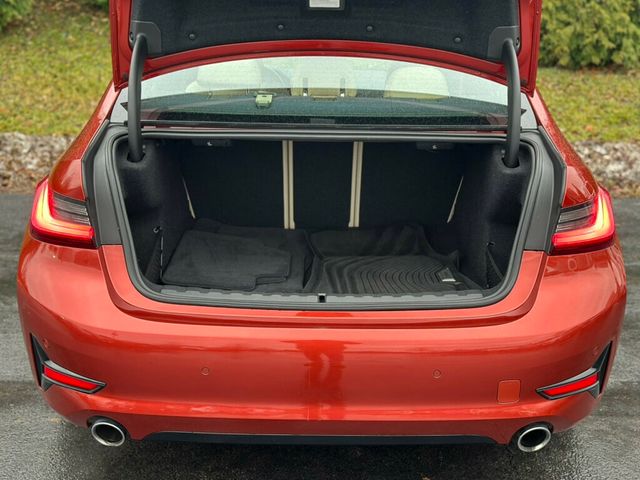 2019 BMW 3 Series 330i xDrive - 22958008 - 6