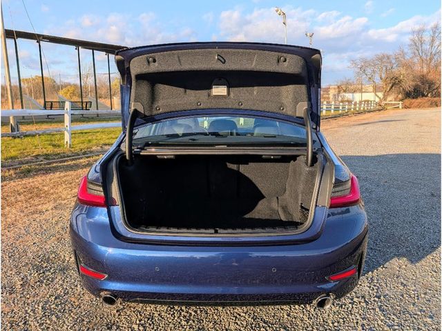 2019 BMW 3 Series 330i xDrive - 22957640 - 12