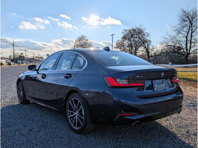 2019 BMW 3 Series 330i xDrive - 22957640 - 4