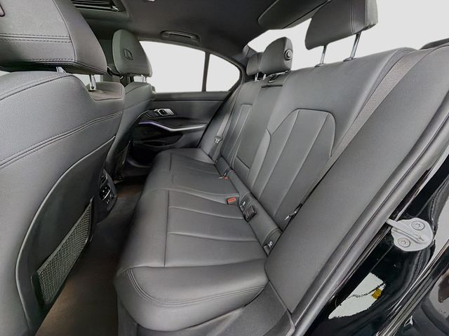 2019 BMW 3 Series 330i xDrive - 22968136 - 25