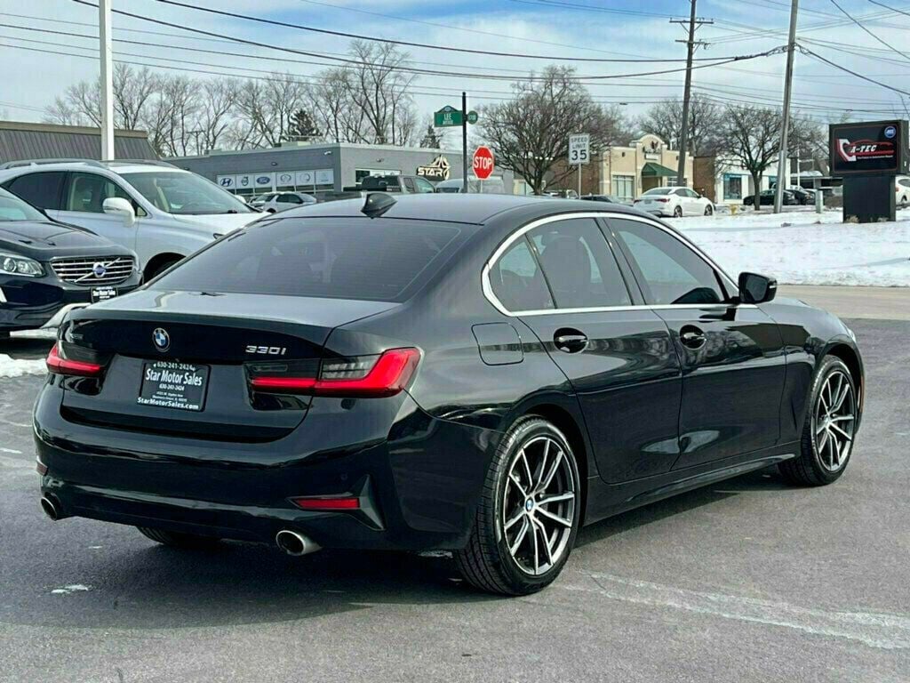 2019 BMW 3 Series 330i xDrive - 22775878 - 7