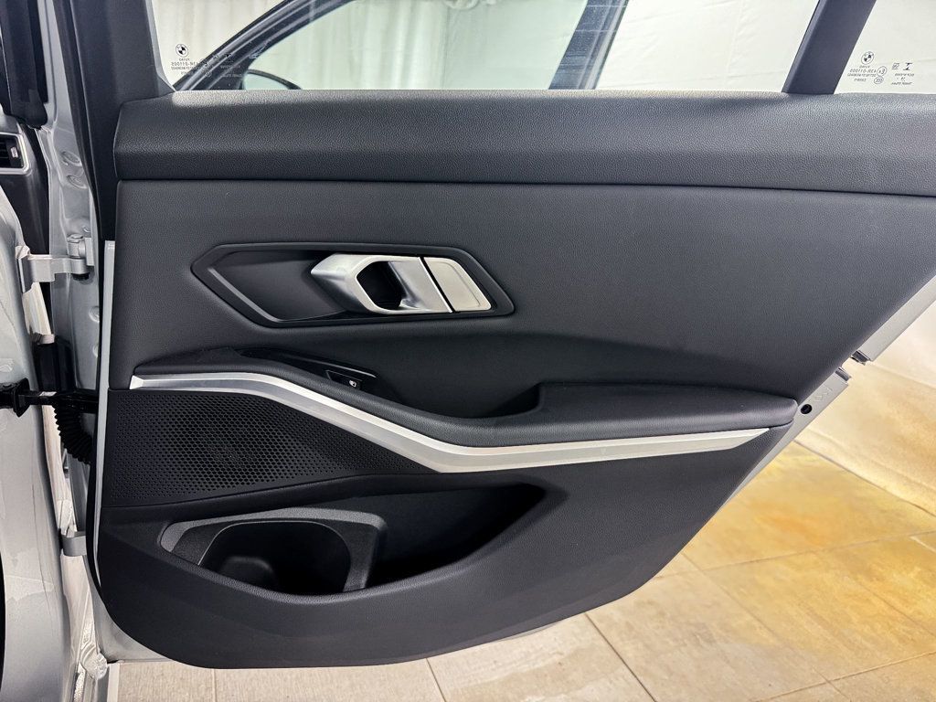 2019 BMW 3 Series 330i XDRIVE AWD PREMIUM - 23090619 - 15