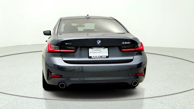 2019 BMW 3 Series 330i xDrive w/ Driving Assist Pro & Convenience Pkg - 23048756 - 4