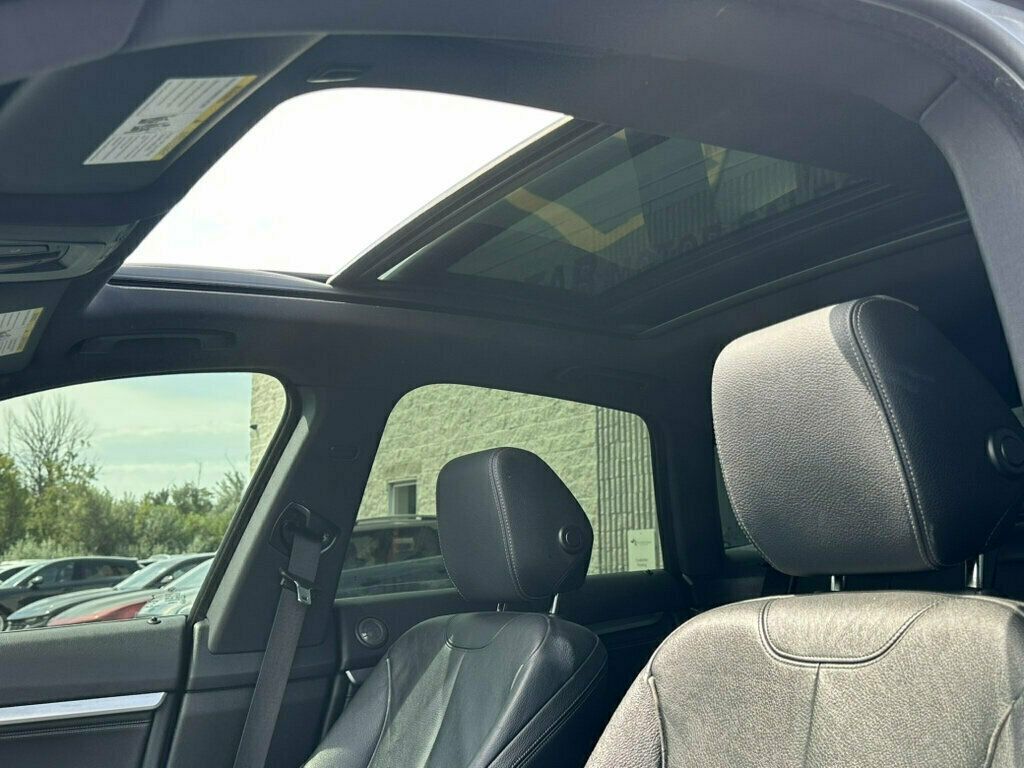 2019 BMW 3 Series 340i xDrive Gran Turismo - 23068345 - 4