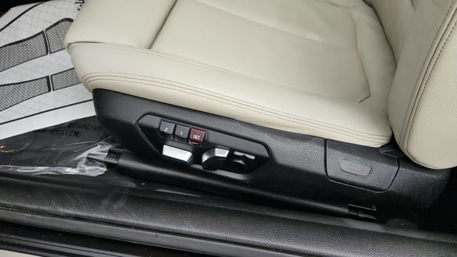 2019 BMW 4 Series 430i Coupe with Track Handling & Convenience Packages - 22941666 - 11