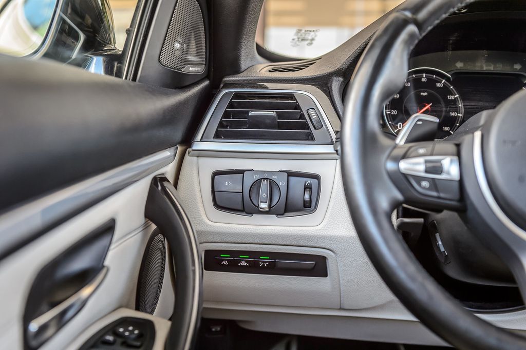 2019 BMW 4 Series 440i CONVERTIBLE - M SPORT - NAV - BACKUP CAM - CONVERTIBLE  - 23017836 - 31