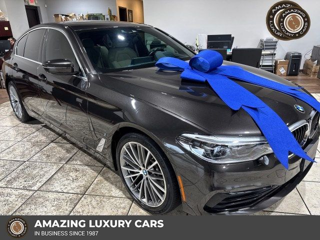 2019 BMW 5 Series 530e iPerformance Plug-In Hybrid - 22976947 - 0