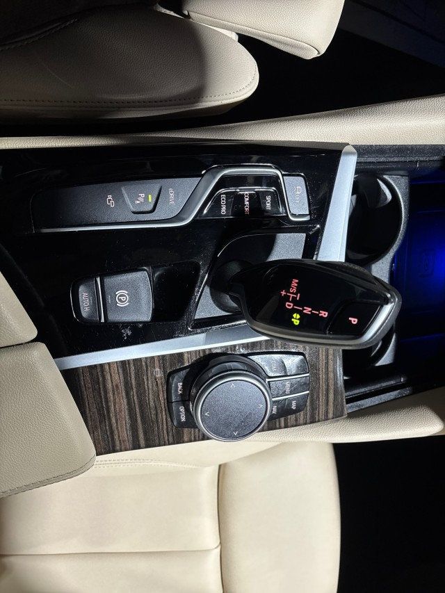 2019 BMW 5 Series 530e iPerformance Plug-In Hybrid - 22976947 - 13