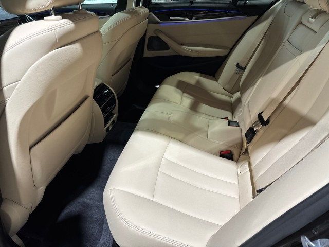 2019 BMW 5 Series 530e iPerformance Plug-In Hybrid - 23067773 - 21