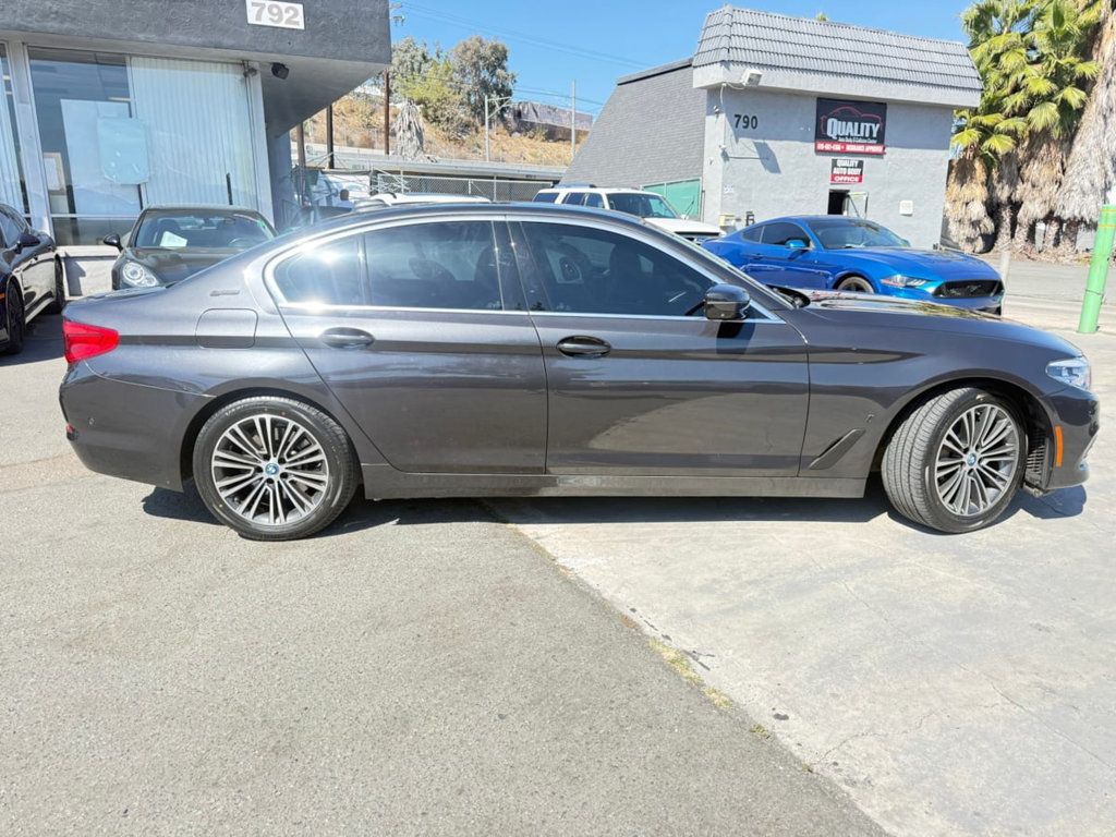 2019 BMW 5 Series 530e iPerformance Plug-In Hybrid - 22927159 - 9