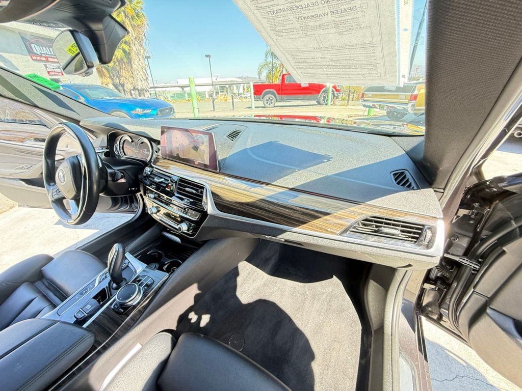 2019 BMW 5 Series 530e iPerformance Plug-In Hybrid - 22927159 - 16