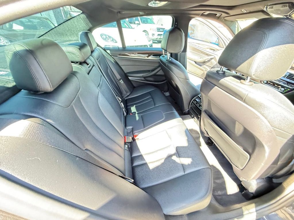 2019 BMW 5 Series 530e iPerformance Plug-In Hybrid - 22927159 - 19