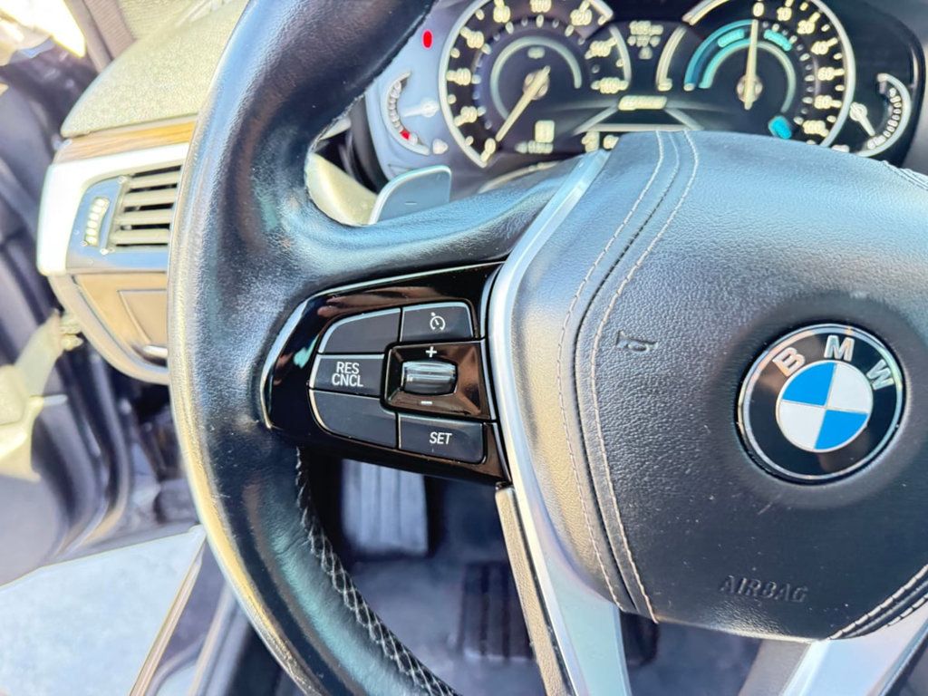 2019 BMW 5 Series 530e iPerformance Plug-In Hybrid - 22927159 - 22