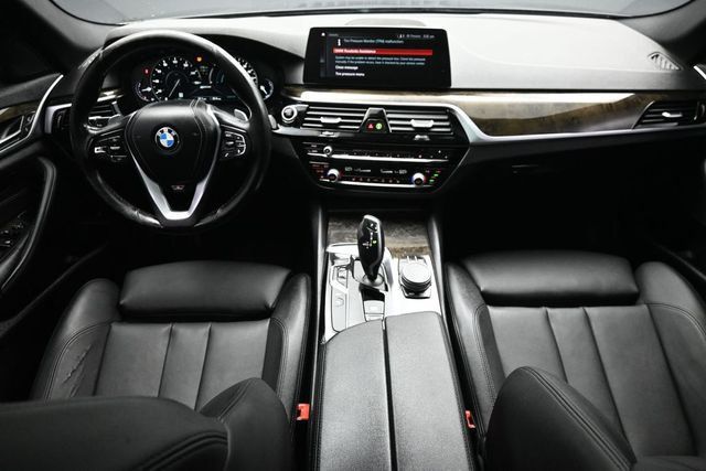 2019 BMW 5 Series 530e iPerformance Plug-In Hybrid - 23040668 - 13