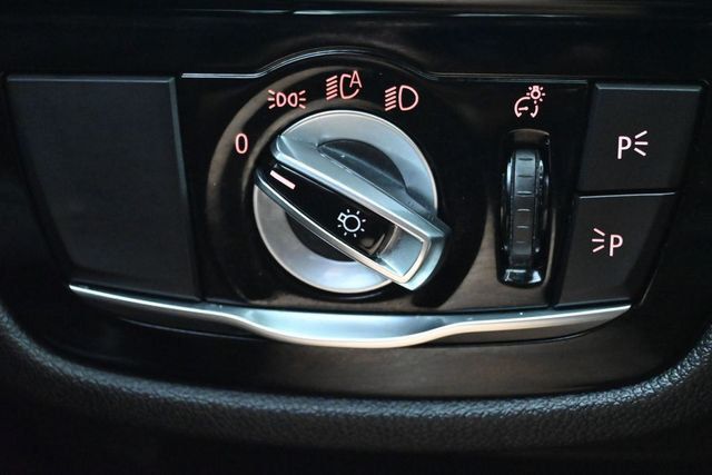 2019 BMW 5 Series 530e iPerformance Plug-In Hybrid - 23040668 - 25