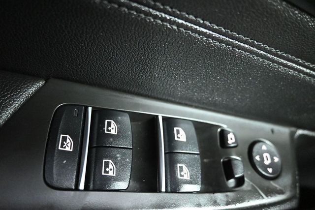 2019 BMW 5 Series 530e iPerformance Plug-In Hybrid - 23040668 - 26