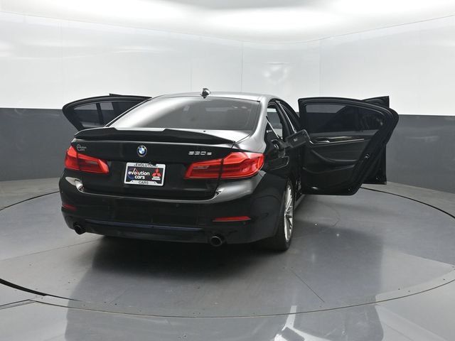 2019 BMW 5 Series 530e iPerformance Plug-In Hybrid - 23040668 - 39