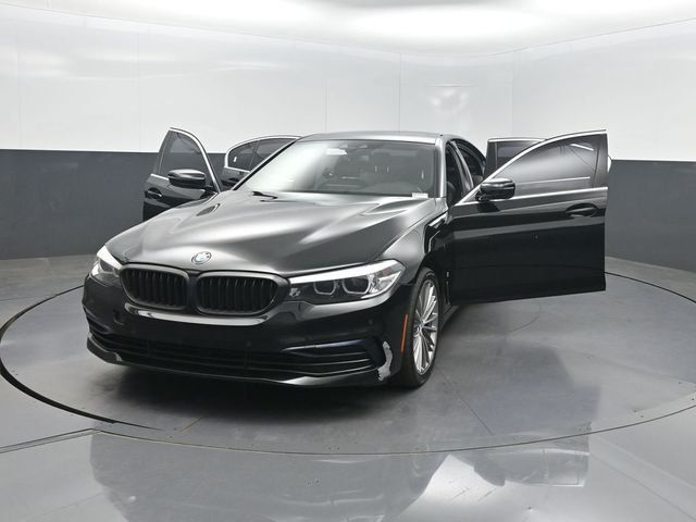 2019 BMW 5 Series 530e iPerformance Plug-In Hybrid - 23040668 - 41