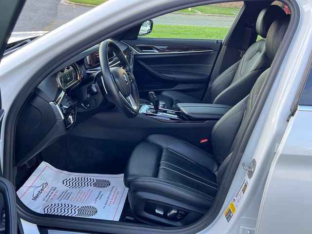 2019 BMW 5 Series 530e xDrive iPerformance Plug-In Hybrid - 23065047 - 12
