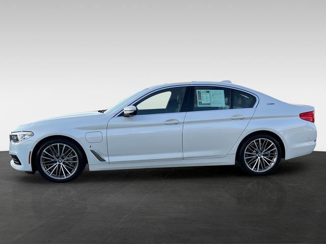 2019 BMW 5 Series 530e xDrive iPerformance Plug-In Hybrid - 23065047 - 1